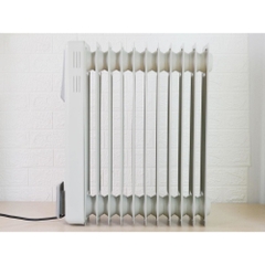 Máy sưởi dầu Tiross 11 thanh TS9217 (2200W)