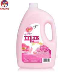 Nước xả vải Pigeon Hàn Quốc hương hoa hồng can 2500 ml 핑크로즈 섬유유연제