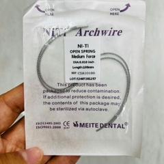 Lò xo đẩy khoảng/chỉnh nha (Gói 2 sợi)