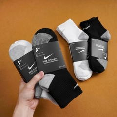 Set 3 đôi vớ cổ trung SET17