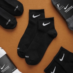 Set vớ cổ trung Nike SET3