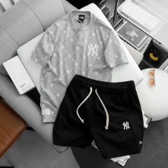 Áo thun MLB monogram CT321
