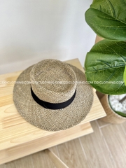 Nón phớt xuyên thấu