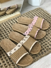 Dép bảng ngang cói phối LV
