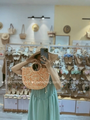 Túi cói bán nguyệt màu phối