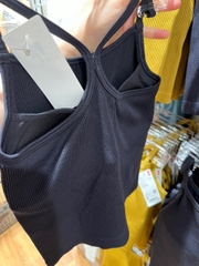 Hai dây croptop uniqlo có bra 448567