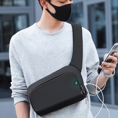 Túi Đeo Chéo Nam Giới Mark Ryden MR8893