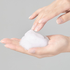 Sữa Rửa Mặt innisfree Kiểm Soát Nhờn 150g (Mới) Volcanic Pore BHA Cleansing Foam