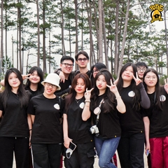 12B3 - Việt Úc