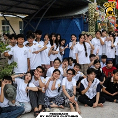 Áo lớp 12A9 - Hồ Thị Kỷ