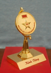Kỷ Niệm Chương