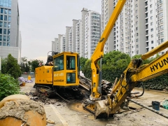 Cho thuê máy khoan kéo ống 800 tấn