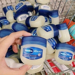 SÁP DƯỠNG ẨM VASELIN 49GR