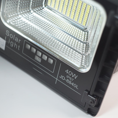 Đèn năng lượng mặt trời 40W JD-8840L