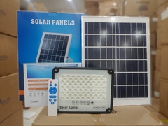 Đèn pha năng lượng mặt trời MB-200, Công suất 200w