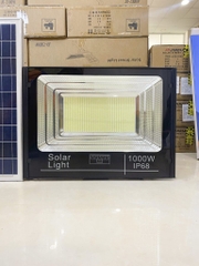 Đèn năng lượng mặt trời NP-1000, Công suất 1000W