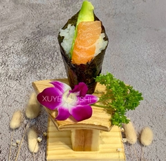 Sake Avocado Temaki