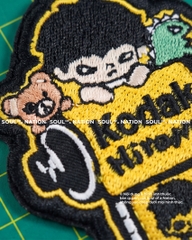 Patch thêu hình ôm viền Cậu Bé, Gấu, Khủng Long theo yêu cầu