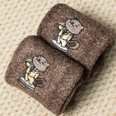 Dự án Vớ thêu Hải Ly Chibi theo yêu cầu