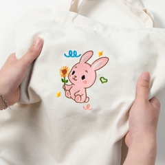 Dự án Túi tote thêu theo yêu cầu Thỏ Hồng