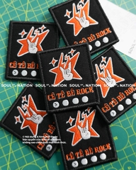 Patch thêu hình ôm viền CÊ TÊ BÊ ROCK theo yêu cầu