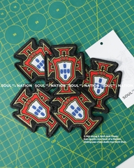 Patch thêu hình ôm viền Logo Đội bóng Bồ Đào Nha theo yêu cầu
