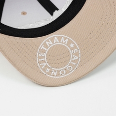 Dự án Nón snapback đồng phục thêu satin 3D East West Brewing theo yêu cầu