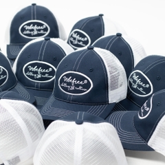 Dự án Nón trucker đồng phục thêu Vibefree theo yêu cầu