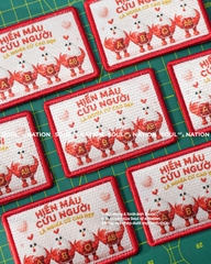 Patch thêu nhuộm màu chỉ hình chữ nhật Hiến Máu Cứu Người theo yêu cầu