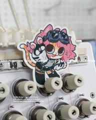 Patch thêu hình ôm viền Anime mẫu 2 theo yêu cầu