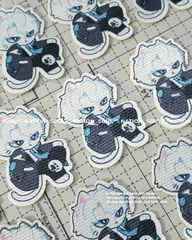 Patch thêu hình ôm viền Anime mẫu 3 theo yêu cầu