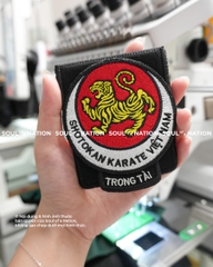 Patch thêu hình tròn kết hợp thẻ đeo SHOTOKAN KARATE VIỆT NAM theo yêu cầu