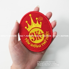 Patch thêu hình ôm viền Tôm Giống Mẫu 1 theo yêu cầu