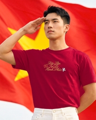 Áo Thun - Thêu Tiêu Ngữ Việt Nam Đỏ Đô
