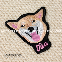 Patch thêu hình ôm viền chân dung thú cưng 