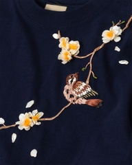 Áo Thun Thêu Ruy Băng Thủ Công - Chim Sẻ Nhành Mai 2025