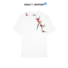 Áo Thun Thêu Ruy Băng Thủ Công - Tiên Điểu Thưởng Đào