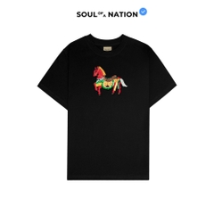 Áo Thun Thêu Ruy Băng Thủ Công - Xích Mã Đông Hồ