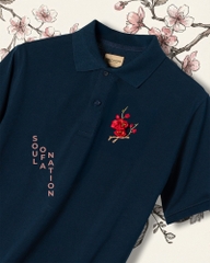 Áo Polo Thêu Ruy Băng Thủ Công - Đào Hoa Cát Tường