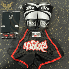 COMBO TẬP BOXING CƠ BẢN GĂNG BOXING + BĂNG ĐA + QUẦN MUAY + TẤT BẢO VỆ - ĐEN