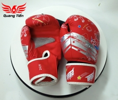 Găng tay boxing mini màu đỏ MTB trẻ em 6oz 6.0 new cá tính new 2025
