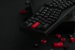 Bộ keycap JKDKeys KM Crimson Heartbreak (Cherry profile / PBT Dyesub)
