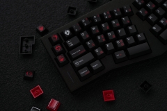 Bộ keycap JKDKeys KM Crimson Heartbreak (Cherry profile / PBT Dyesub)