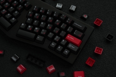 Bộ keycap JKDKeys KM Crimson Heartbreak (Cherry profile / PBT Dyesub)