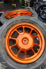 Sơn xịt Samurai Kurobushi - MÀU CAM CANDY HONDA H618 (400ml)