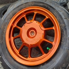 Sơn xịt Samurai Kurobushi - MÀU CAM CANDY HONDA H618 (400ml)