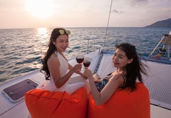 Khám phá đảo Coral và ngắm hoàng hôn Phromthep bằng du thuyền Catamaran_Optional Tour
