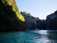 Khám phá tuyến đảo Phi Phi bằng Cano cao cấp 1 ngày_Optional Tour