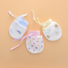 Bao Tay Lưới 2D Thông Thoáng Cho Trẻ Sơ Sinh 0 - 12 Tháng