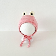 NÓN COTTON MẮT ẾCH CÓ DÂY ĐEO DỄ THƯƠNG CHO BÉ